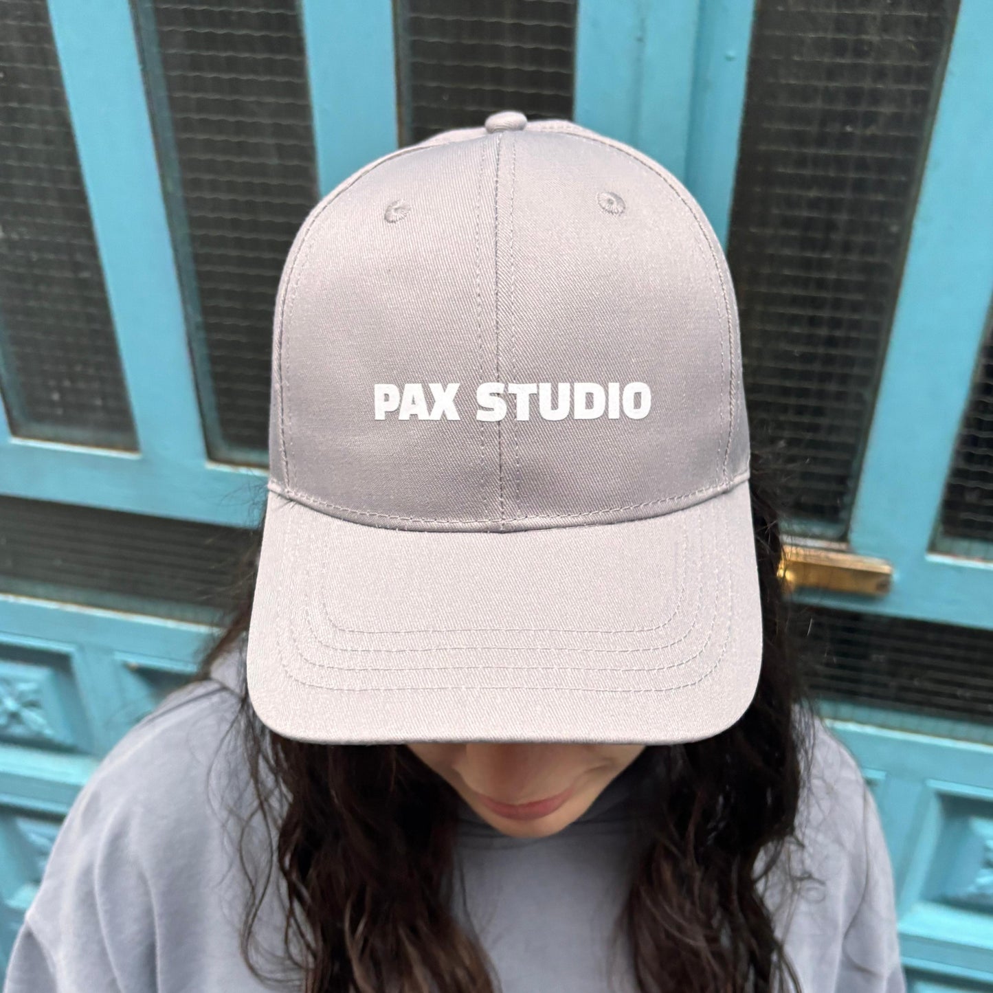 Gray Cap